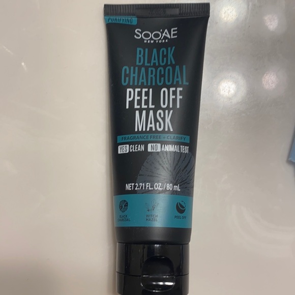 Sooae black charcoal peel off mask - Picture 1 of 3